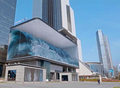 韓國(guó)街頭驚現(xiàn)20米巨型“水缸”，有了裸眼3D 萬(wàn)物皆可藝術(shù)