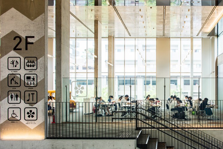 標(biāo)識(shí)設(shè)計(jì)公司是怎樣設(shè)計(jì)精致典雅的混泥土空間標(biāo)識(shí)的？