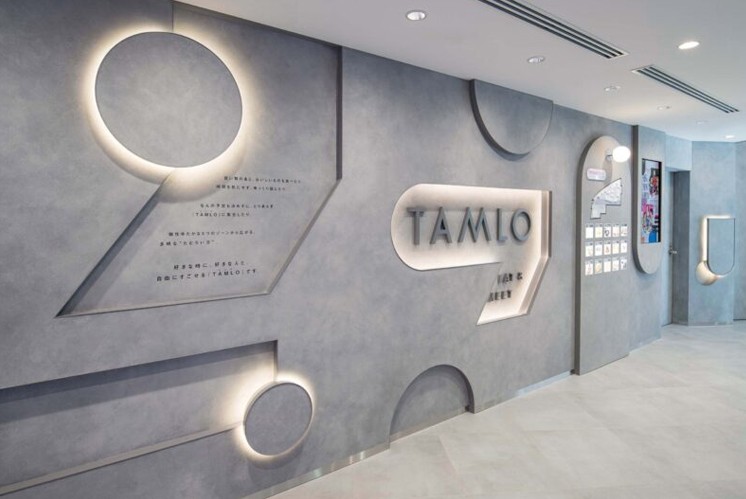 “HEP FIVE TAMLO” 標(biāo)識(shí)設(shè)計(jì)：契合 Z 世代的體驗(yàn)與社交表達(dá)